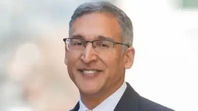 Constitution Triumphs: Indian-American Lawyer Neal Katyal Floors Trump’s Tariff Gamble in Court