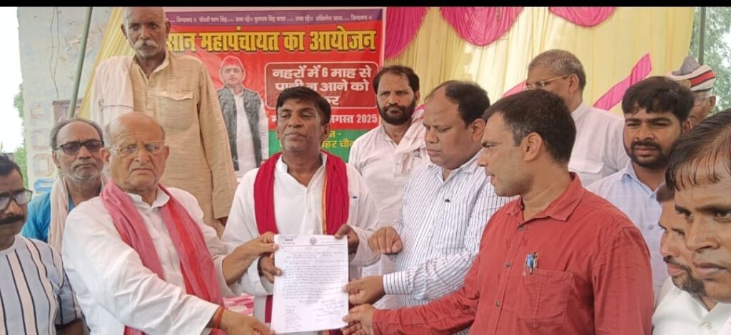 लड्डूपुर में किसान महापंचायत: छह महीने से सूखी पड़ी नहरों पर फूटा किसानों का गुस्सा