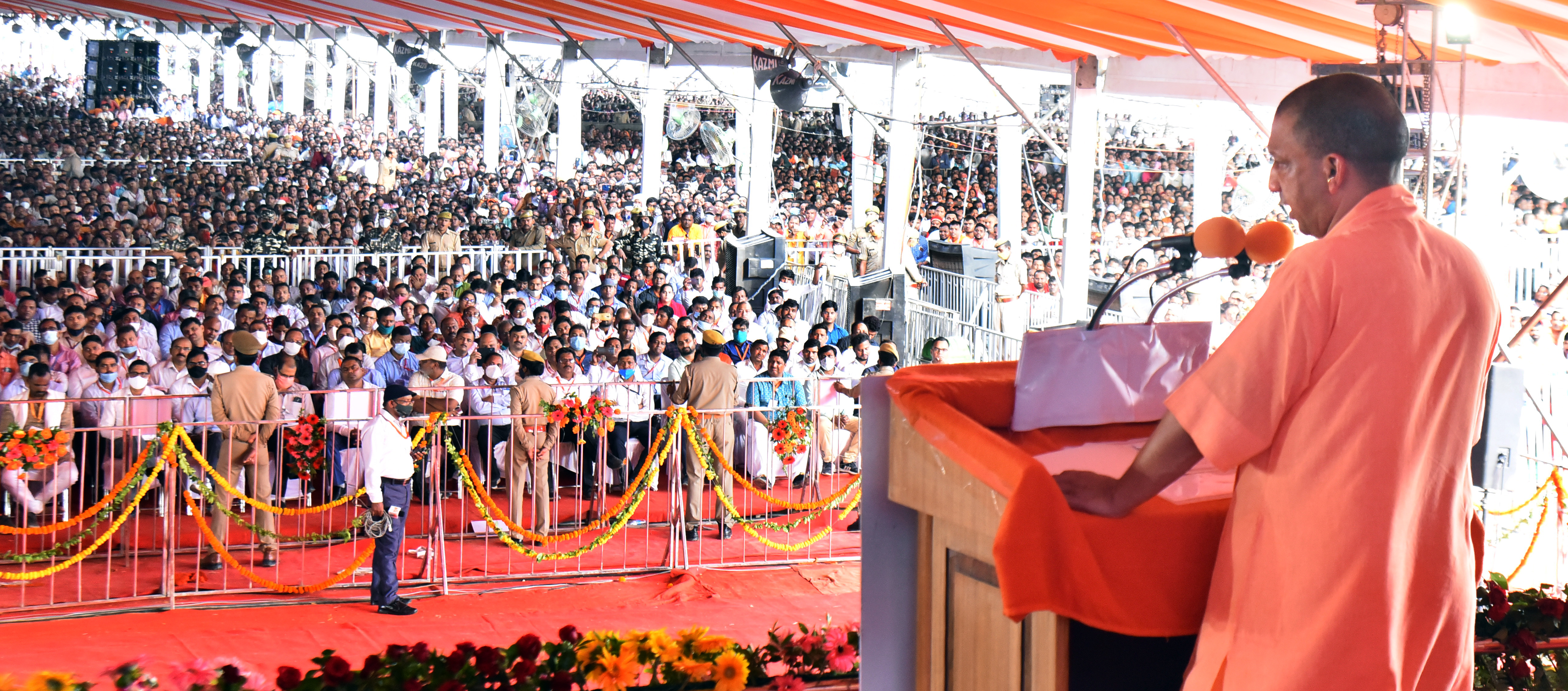 मुख्यमंत्री ने मनरेगा कर्मियों के मानदेय में वृद्धि की घोषणा की