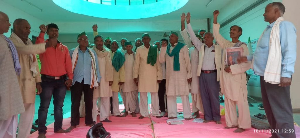 तालरतोय के पानी निकासी हेतु किसान यूनियन संघ का धरना प्रदर्शन जारी