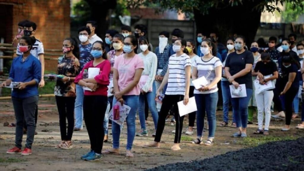 TET का पर्चा हुआ लीक, परीक्षार्थी निराश हुए लौटे घर