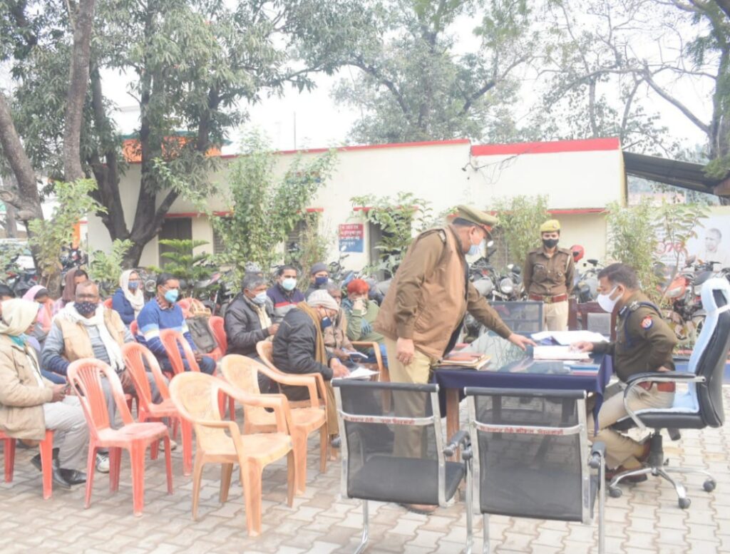 प्रत्येक माह के द्वितीय व चतुर्थ शनिवार को जनपद के समस्त थानों पर समाधान/ थाना दिवस का हुआ आयोजन