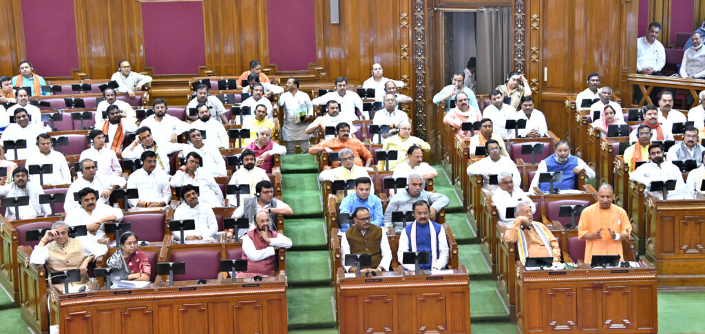 मुख्यमंत्री ने विधान सभा में राज्यपाल द्वारादिए गए अभिभाषण पर धन्यवाद प्रस्ताव में विचार व्यक्त किया