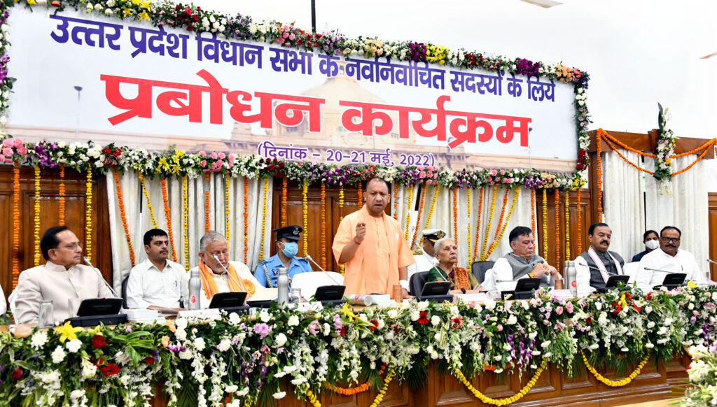 लोकतंत्र में जनता को जनार्दन माना गया है,इसलिए हमारी जनता के प्रति जवाबदेही— मुख्यमंत्री