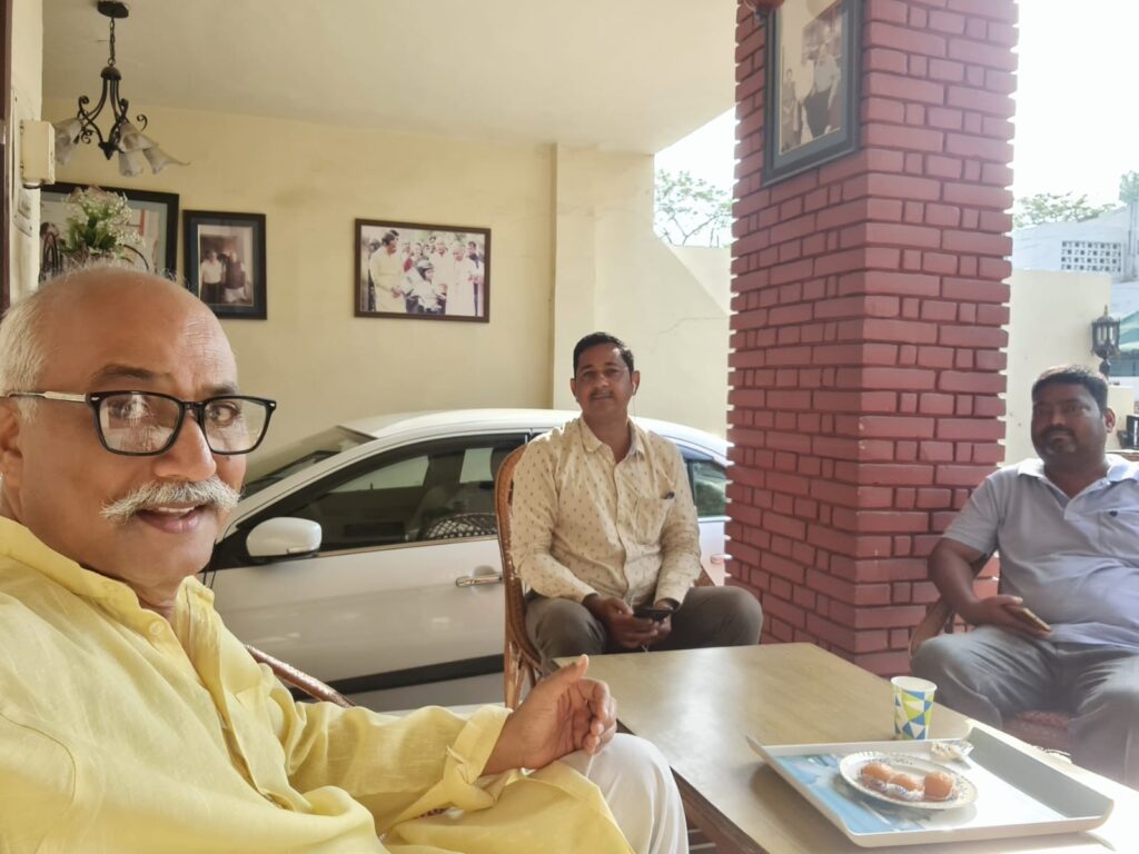 अधिकारी आप के द्वार प्रसंशा के हकदार:जेपी सिंह