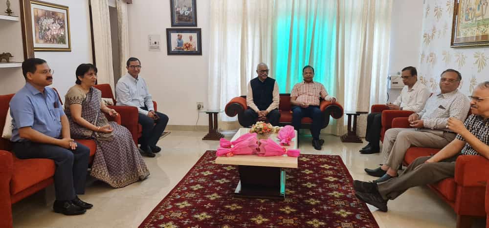 यूपी सरकार 2.0 द्वारा नवनियुक्त महानिदेशक चिकित्सा एवं स्वास्थ डा. लिली सिंह जी का भव्य स्वागत