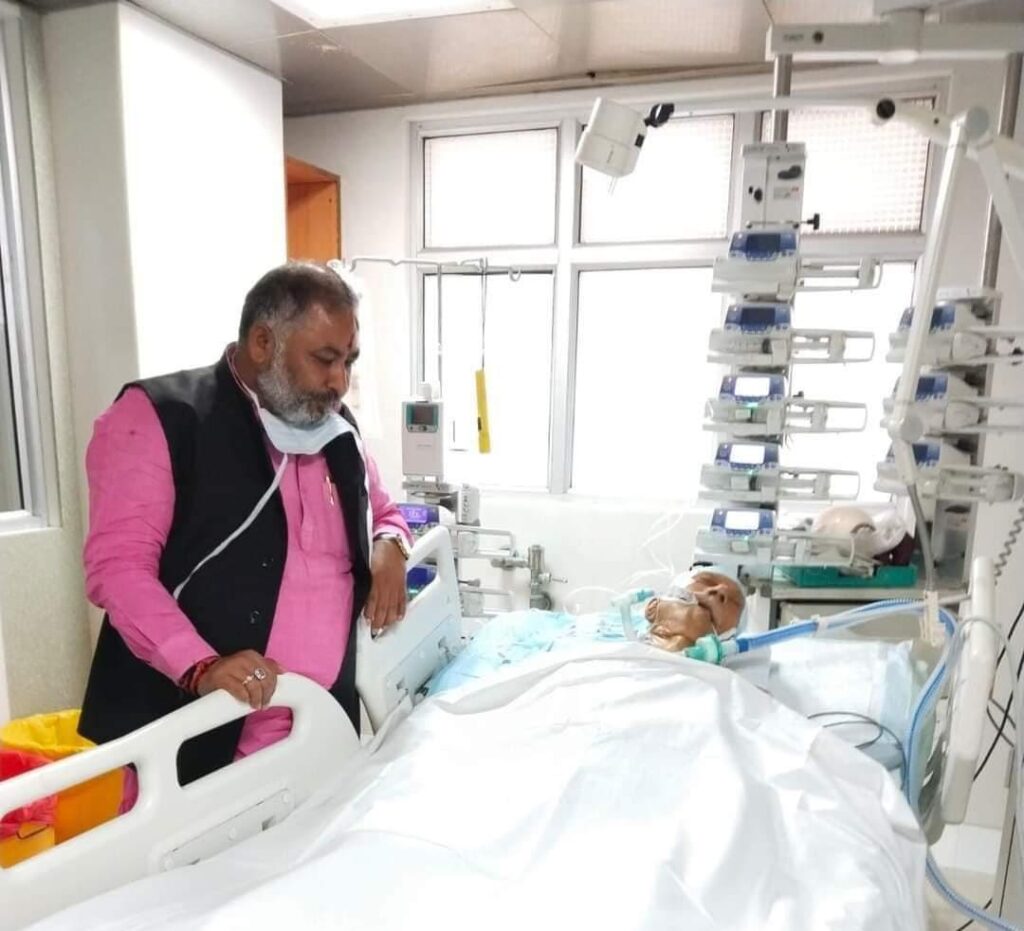 यूपी परिवहन मंत्री श्री दयाशंकर सिंह के पिता का निधन पर सीएम समेत भाजपा नेताओं ने शोक संवेदना प्रकट की