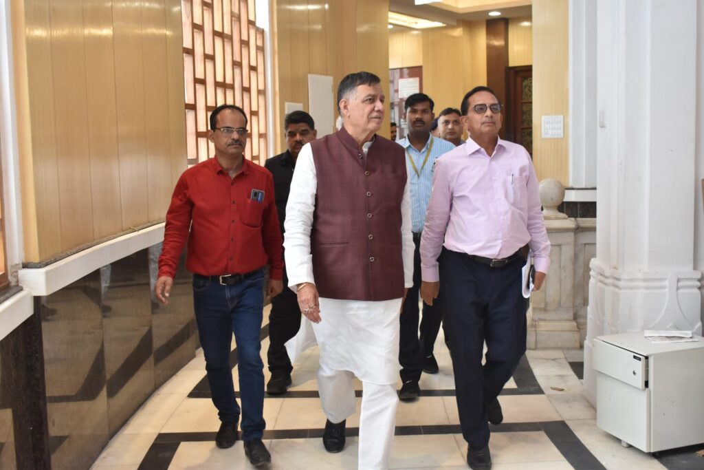 बिधान सभा अध्यक्ष ने विधान सभा परिसर का किया निरीक्षण