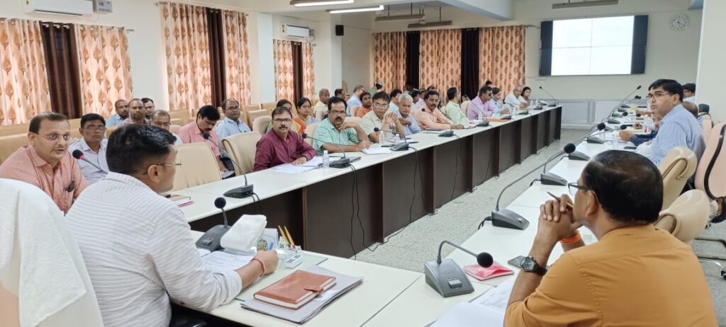 जिलाधिकारी की अध्यक्षता में जिला पोषण समिति/जिला कन्वर्जेंस समिति की समीक्षा बैठक संपन्न