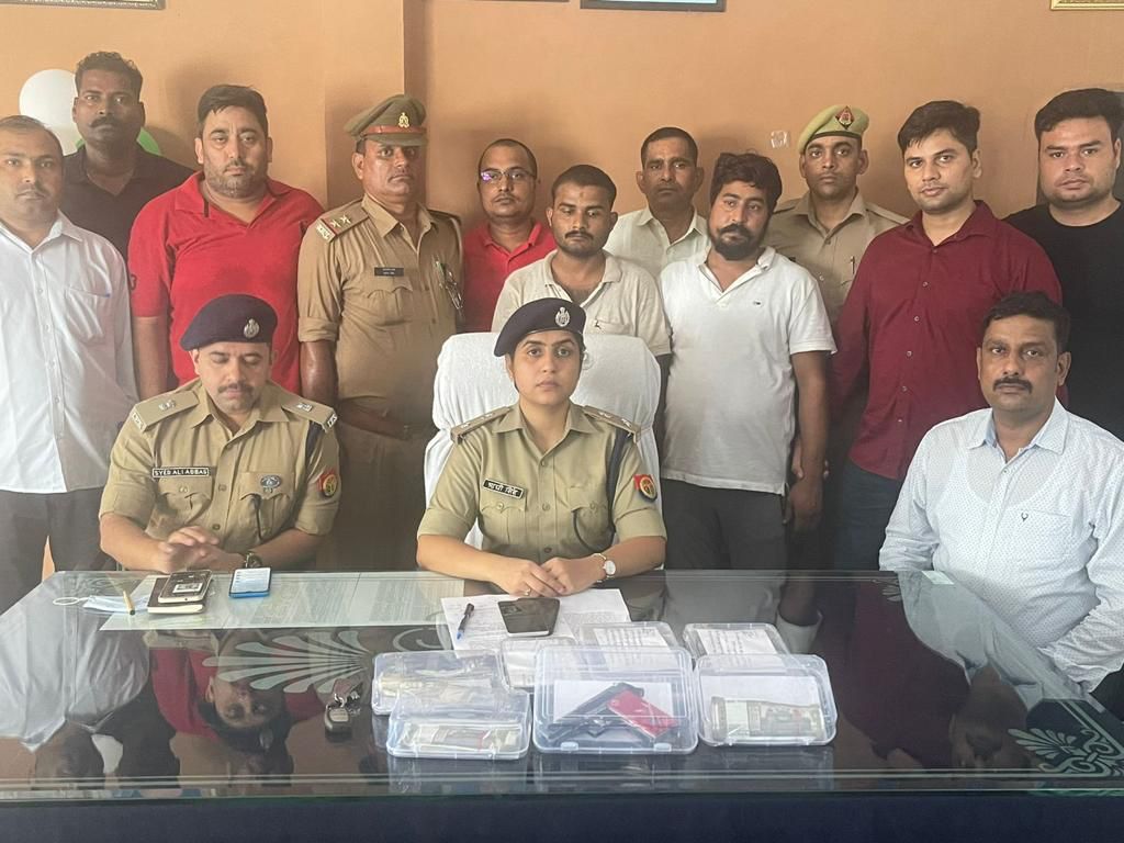 बंधक बनाकर लूटपाट व मारपीट करने वाले तीन शातिर बदमाश चढ़े लखनऊ पुलिस के हत्थे