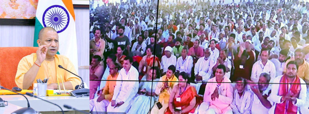 महात्मा गांधी ने स्वदेशी एवं ग्राम स्वराज्य के माध्यम से स्वावलम्बन की अवधारणा दी :सीएम योगी