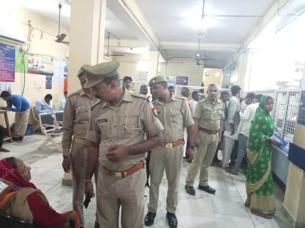 बैंको पर चला सघन चेकिंग अभियान