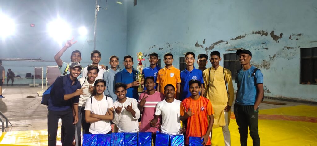 जिला स्तरीय पुरूष फुटबाल लीग प्रतियोगिता में स्पोर्ट्स स्टेडियम की टीम विजयी