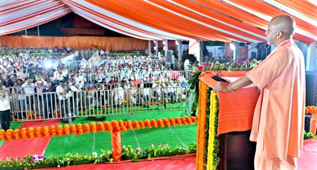 स्वस्थ समाज से होगा स्वस्थ राष्ट्र का निर्माणः योगी आदित्यनाथ