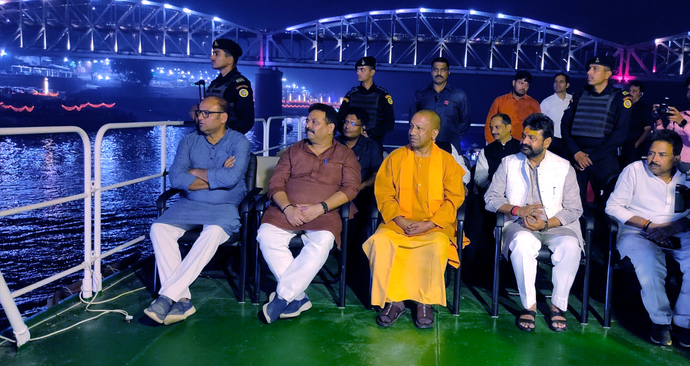 मुख्यमंत्री ने वाराणसी में देव दीपावली की तैयारियों का लिया जायजा&nbsp;