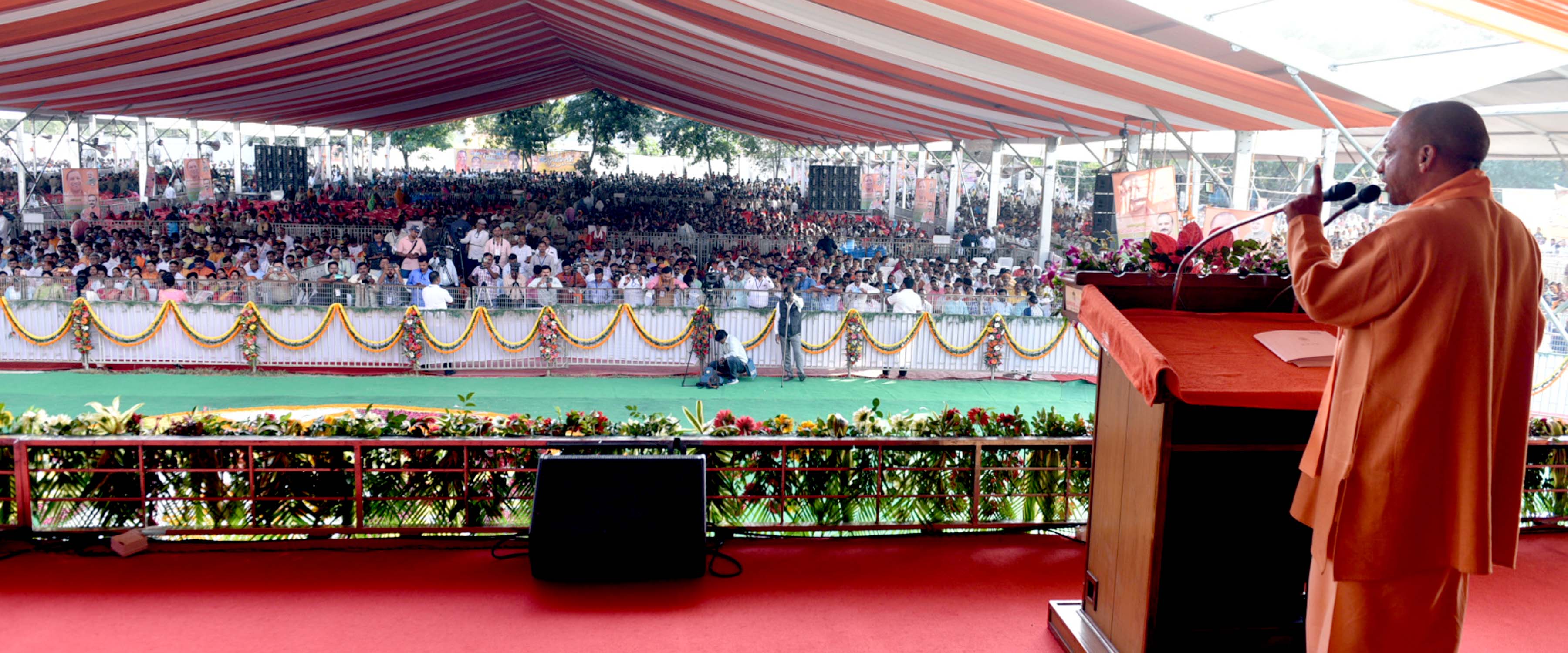 जन कल्याण के कार्यों में न हो कोताही :सीएम योगी