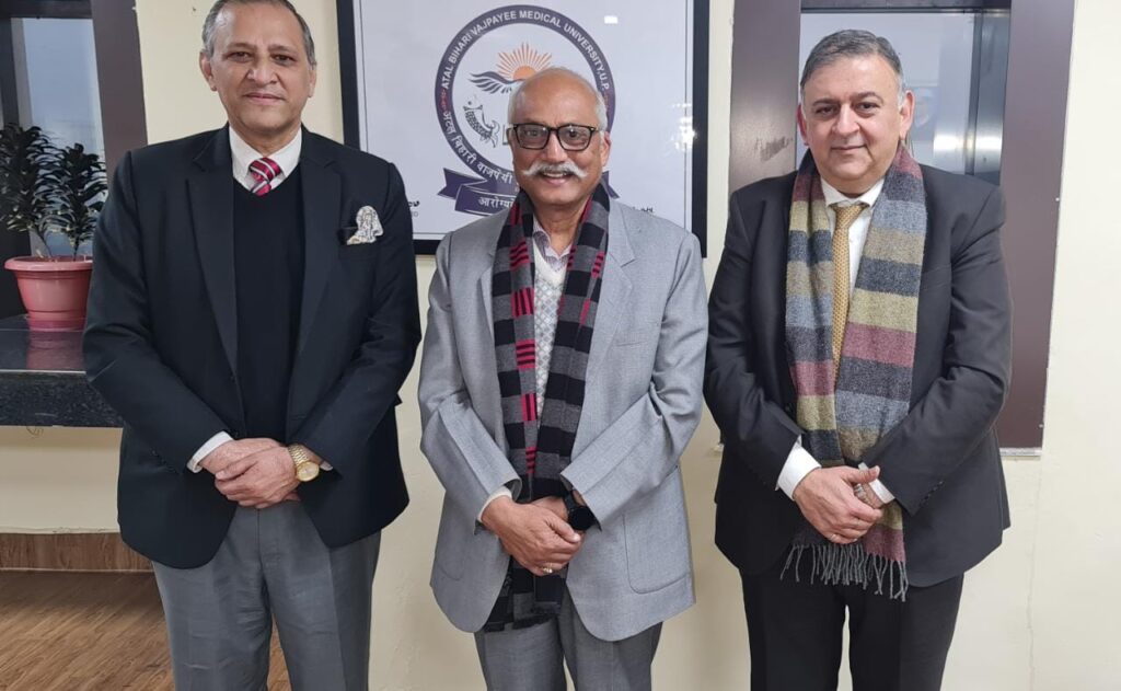<em>उतर प्रदेश मे चिकित्सा शिक्षा मे अभूतपूर्व नवाचार के साथ उच्चतम स्तर पर अग्रसर - जे पी सिंह</em>
