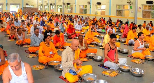 देश में कहां-कहां होता है पिंडदान, क्या है इसका महत्व