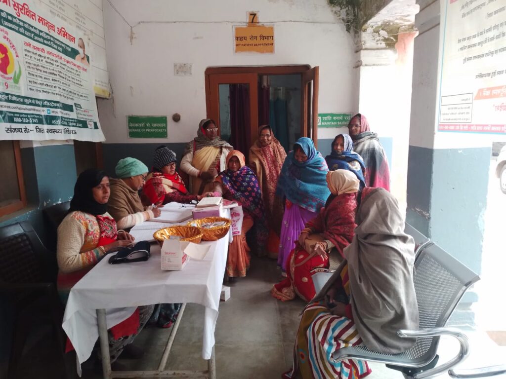 प्रधानमंत्री सुरक्षित मातृत्व अभियान के तहत गर्भवतियों की हुई जांच
