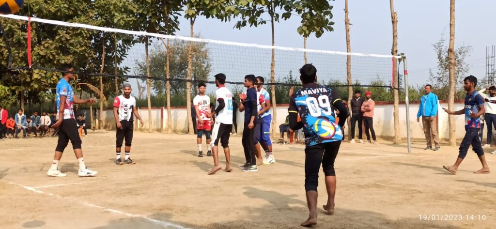 एक दिवसीय अंतर्जनपदीय वालीबॉल प्रतियोगिता का हुआ आयोजन