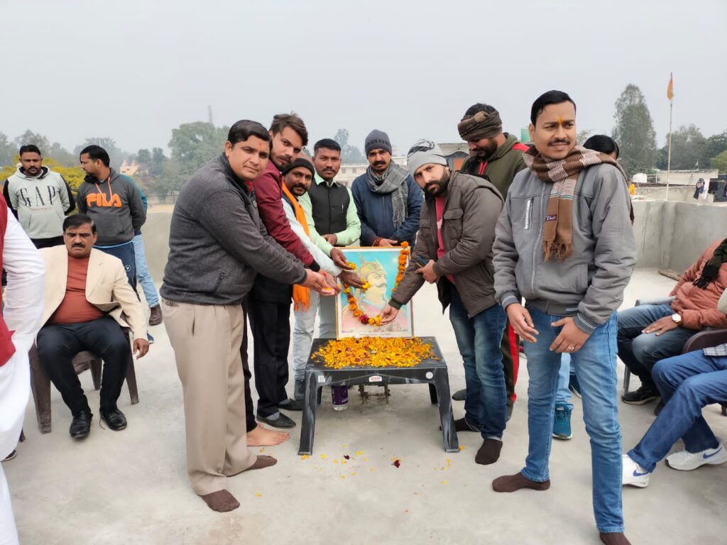 महाराणा प्रताप की पुण्यतिथि पर भाजपाइयों ने श्रद्धा सुमन अर्पित किया