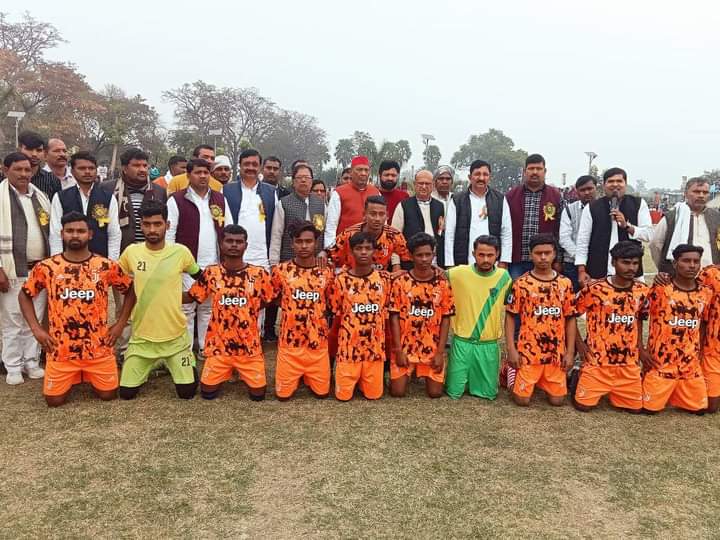 छ:दिवसीय अंतरप्रांतीय फुटबॉल प्रतियोगिता का हुआ शुभारंभ