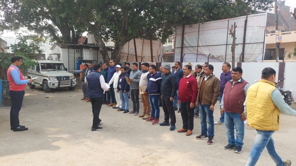 राष्ट्रीय मतदाता दिवस पर दिलाई गई शपथ