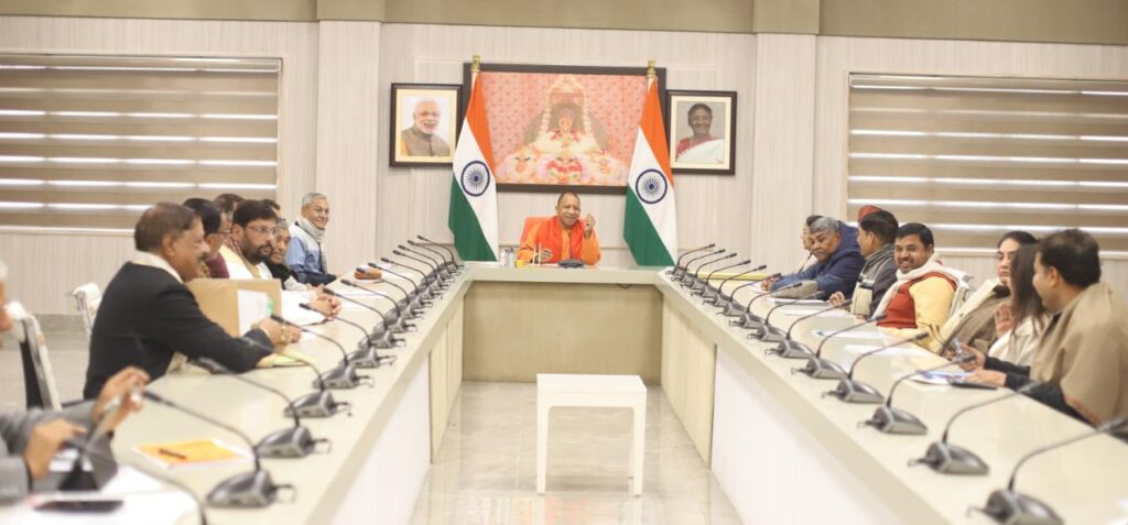 आईटी और इलेक्ट्रॉनिक्स सेक्टर में 1.75 लाख करोड़ रुपए का निवेश