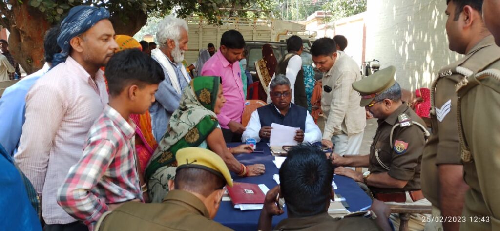 नवागत थानाध्यक्ष ने सुनी फरियादियों की समस्याएं