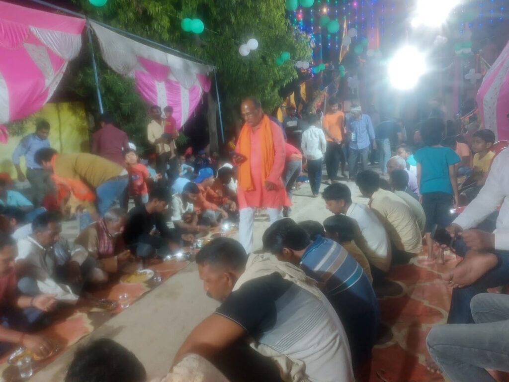 धूमधाम से मनाया गया हनुमान जन्मोत्सव,भव्य भंडारे का आयोजन