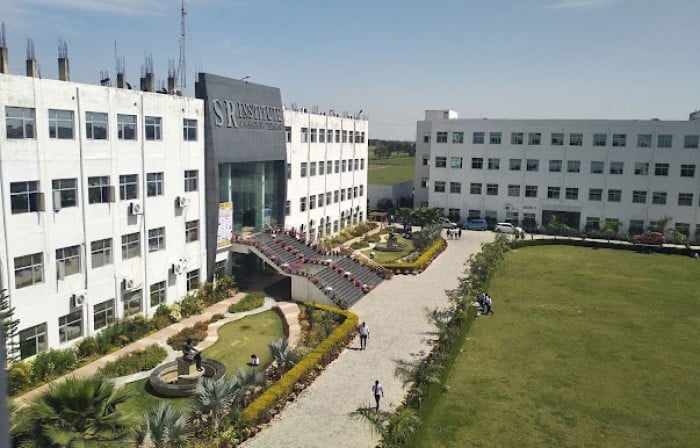 SR College Lucknow Ranks Third Best in Uttar Pradesh