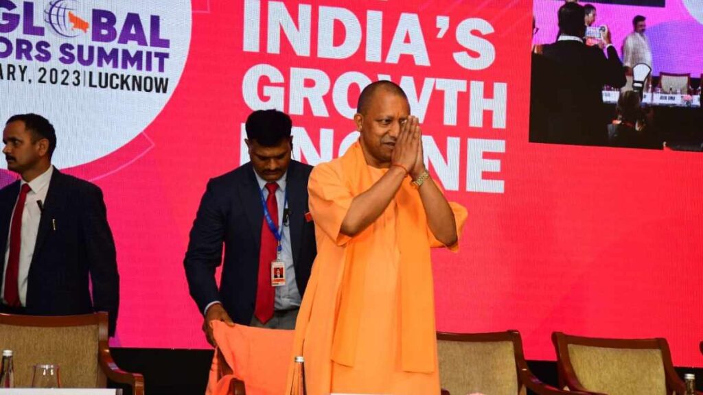 वर्ल्ड हिन्दू कांग्रेस के वार्षिक सम्मेलन के लिए सीएम योगी को न्योता