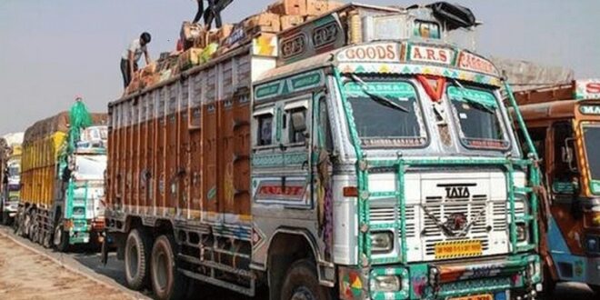 बिना फिटनेस, एचएसआरपी और टैक्स भरे सड़क पर दौड़ रहे माल वाहनों पर होगा एक्शन 
