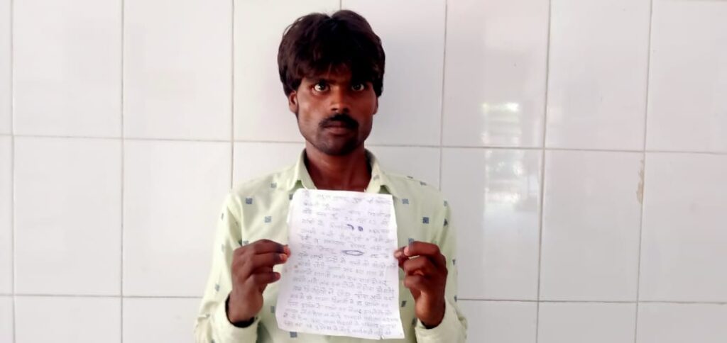 पिहानी पुलिस की मनमानियों से जनता आक्रोशित