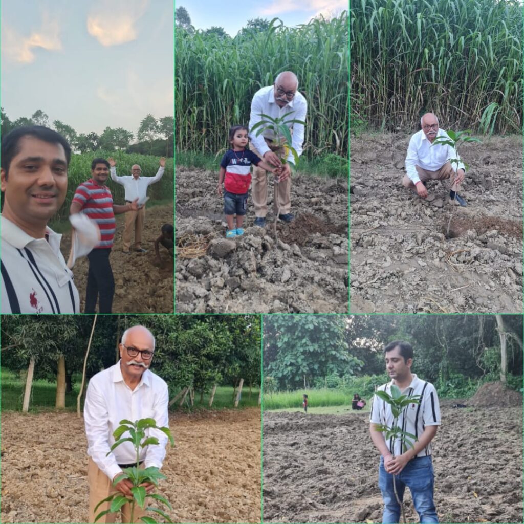 उत्तर प्रदेश सरकार के आवाह्न पर माल ब्लाक के पीर नगर ग्राम में वृक्षारोपण कर पर्यावरण संरक्षण का संदेश दिया