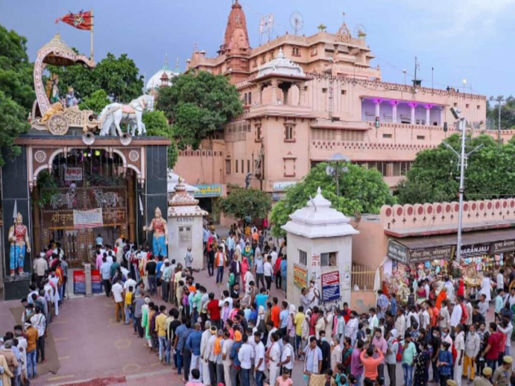 महर्षि वाल्मीकि आश्रम, राजा सीताराम महल व रसिक बिहारी मंदिर का संरक्षण करेगी योगी सरकार