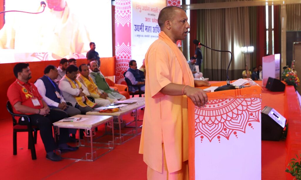 योगी सरकार ने नगरीय निकायों में ‘स्वच्छता जनादेश सर्वेक्षण-2023’ अभियान का किया शुभारंभ