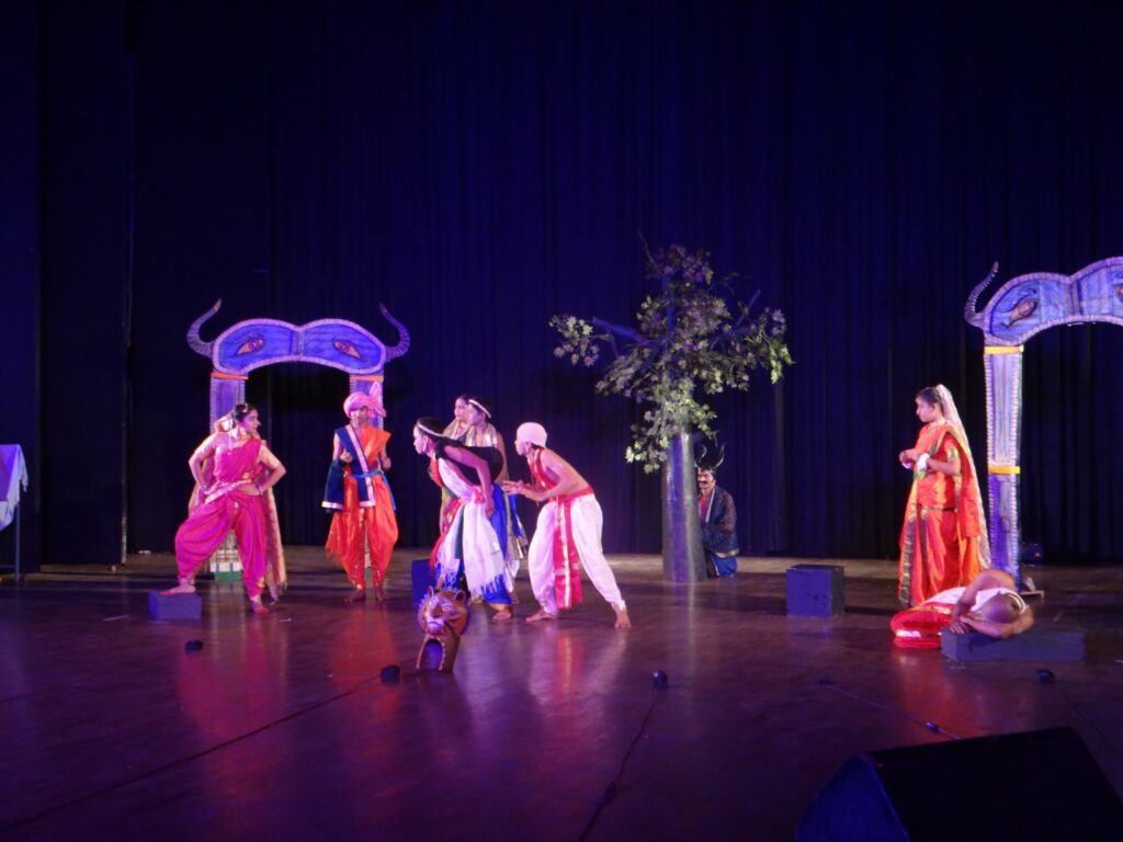 भारतेंदु नाट्य अकादमी में संस्कृत नाट्य स्पर्धा का हुआ आयोजन