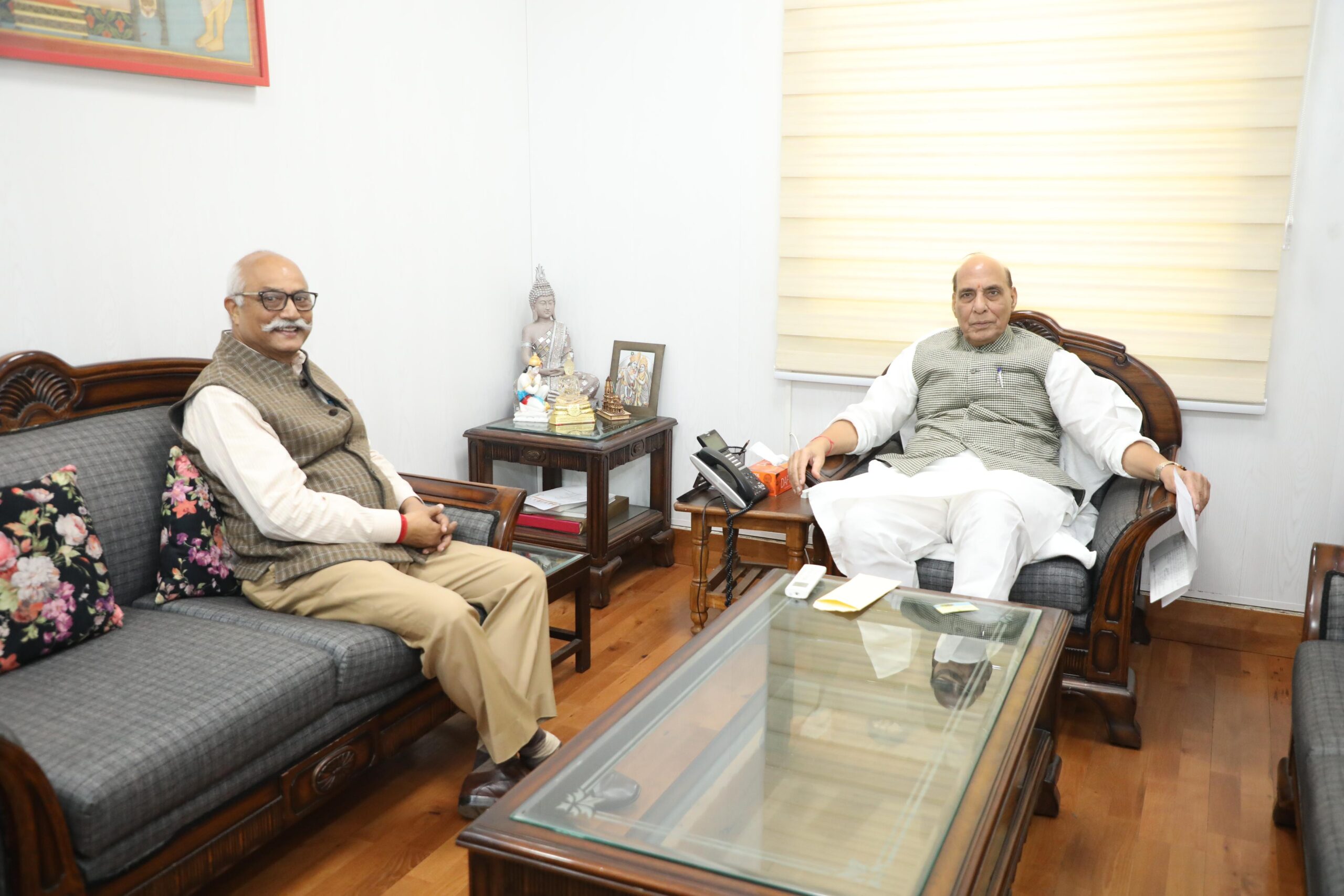 रक्षा मंत्री की ललकार:सभी प्रदेशों मे भाजपा की सरकार- राज नाथ सिंह