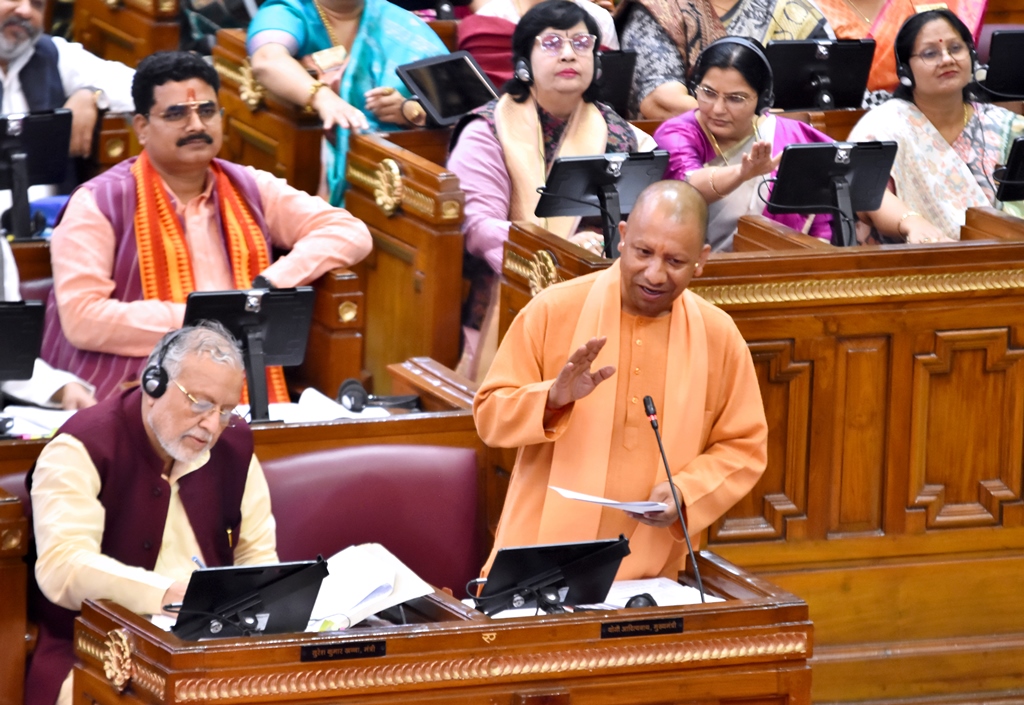 जाति की राजनीति समाजवादी पार्टी के लिए झुनझुना है: सीएम योगी