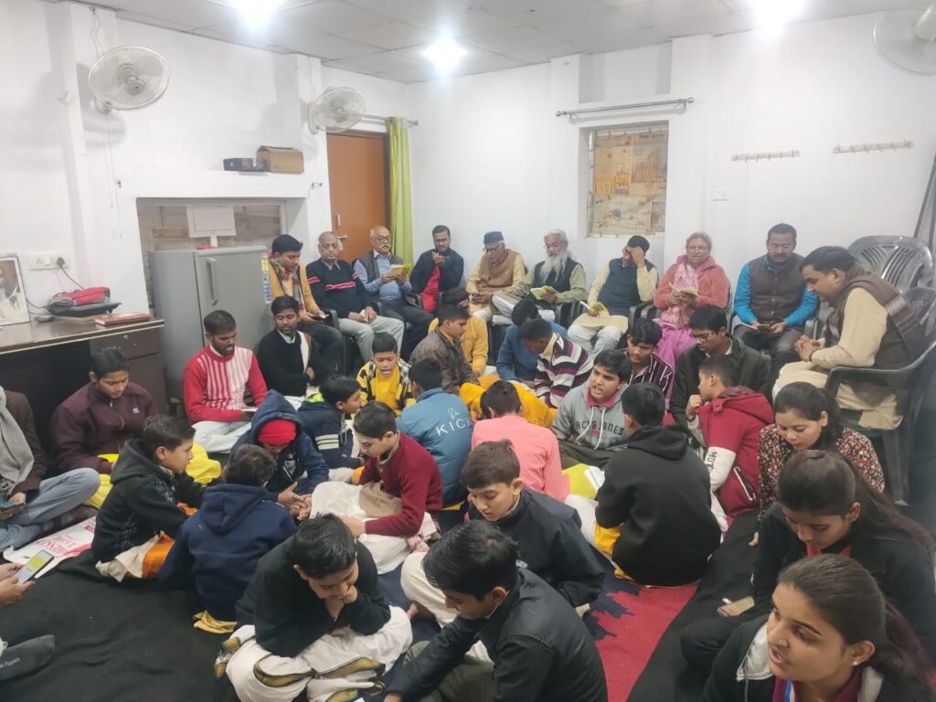 संस्कृतभारती,जनपद लक्ष्मणपुरी ने धूमधाम से मनाई गीता जयंती - जे पी सिंह अध्यक्ष