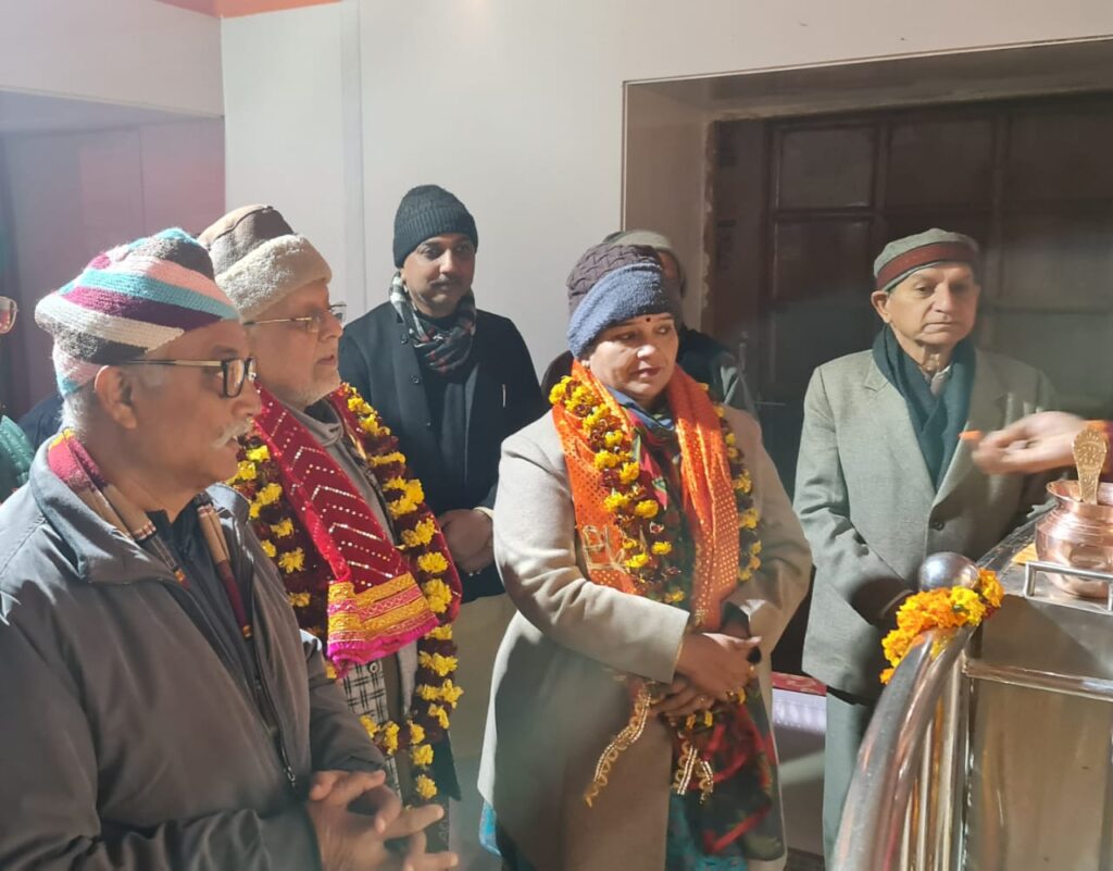 वित्त मंत्री सुरेश खन्ना ने राजधानी लखनऊ का किया औचक निरीक्षण