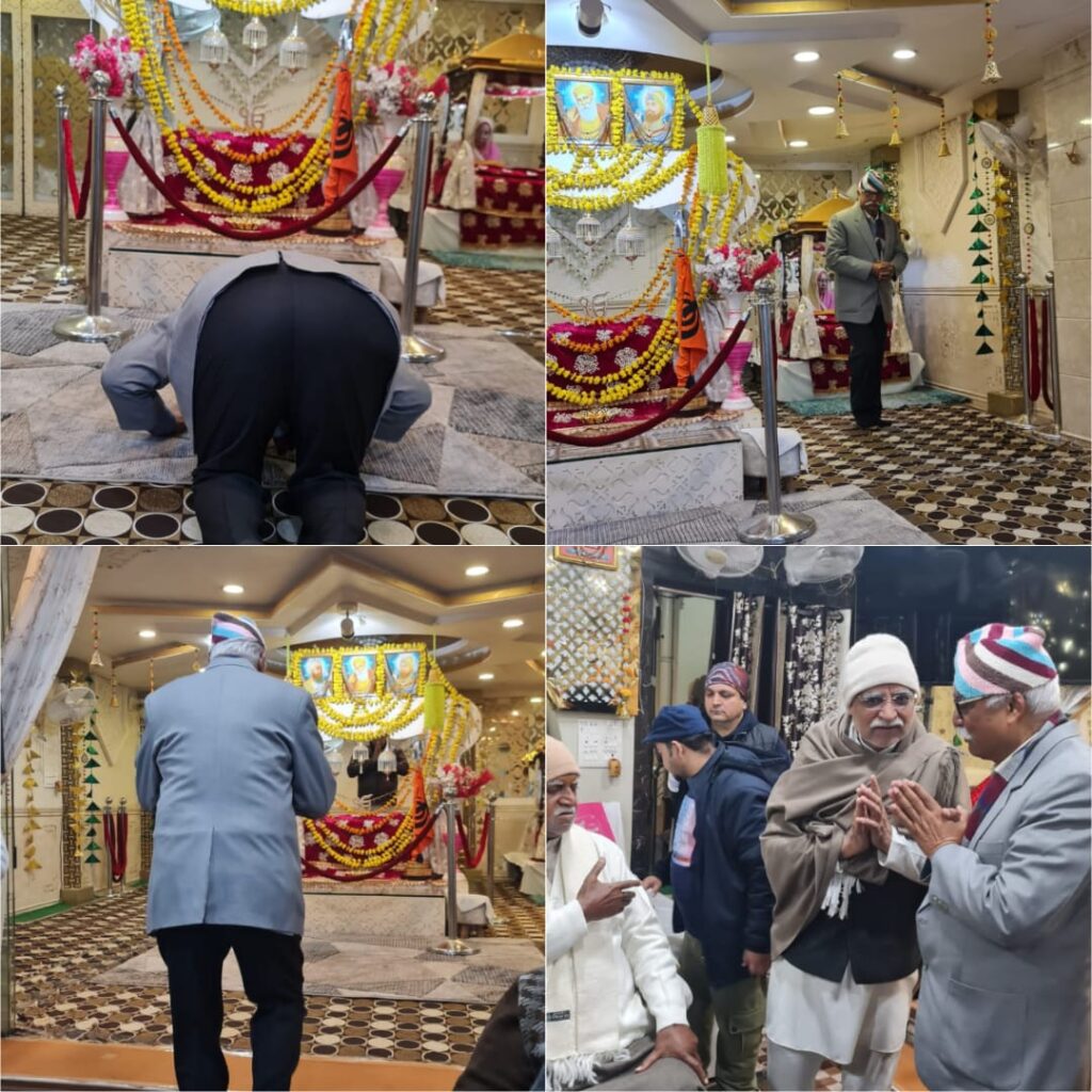 जितेन्द्र प्रताप सिंह सदस्य उत्तर प्रदेश माध्यमिक संस्कृत शिक्षा परिषद ने शिव शान्ति संत असूदाराम आश्रम मे माथा टेक प्रणाम किया