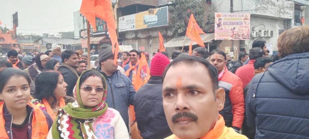 राजधानी लखनऊ में निकाली गयीं शोभायात्रा, सड़कों पर लगे जय श्री राम के नारे