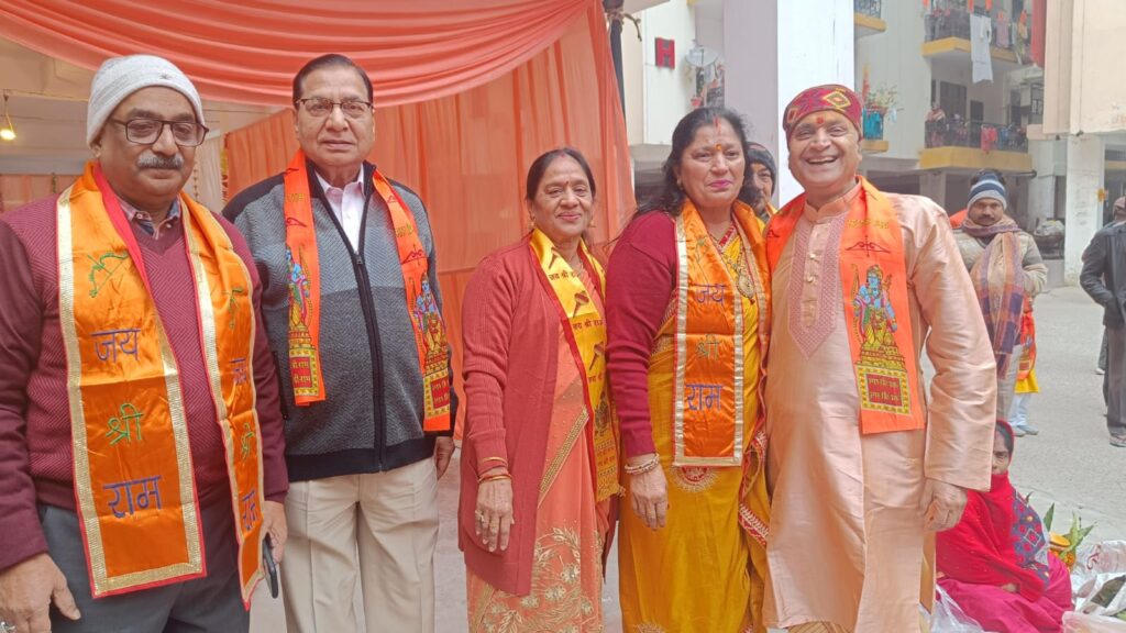 राजधानी लखनऊ में निकाली गयीं शोभायात्रा, सड़कों पर लगे जय श्री राम के नारे