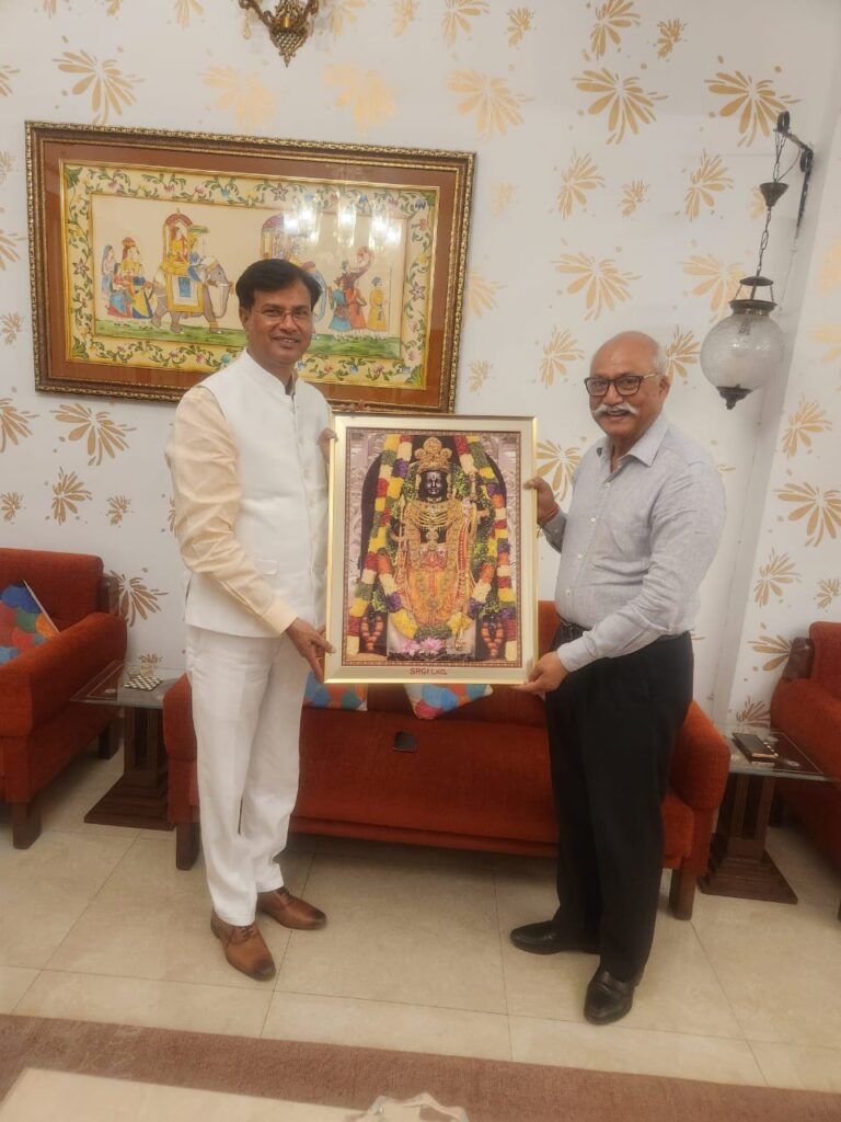 राममय वातावरण में विधान परिषद सदस्य पवन चौहान ने राष्ट्रीय सनातन महासंघ अध्यक्ष को शुभकामनाए प्रदान की