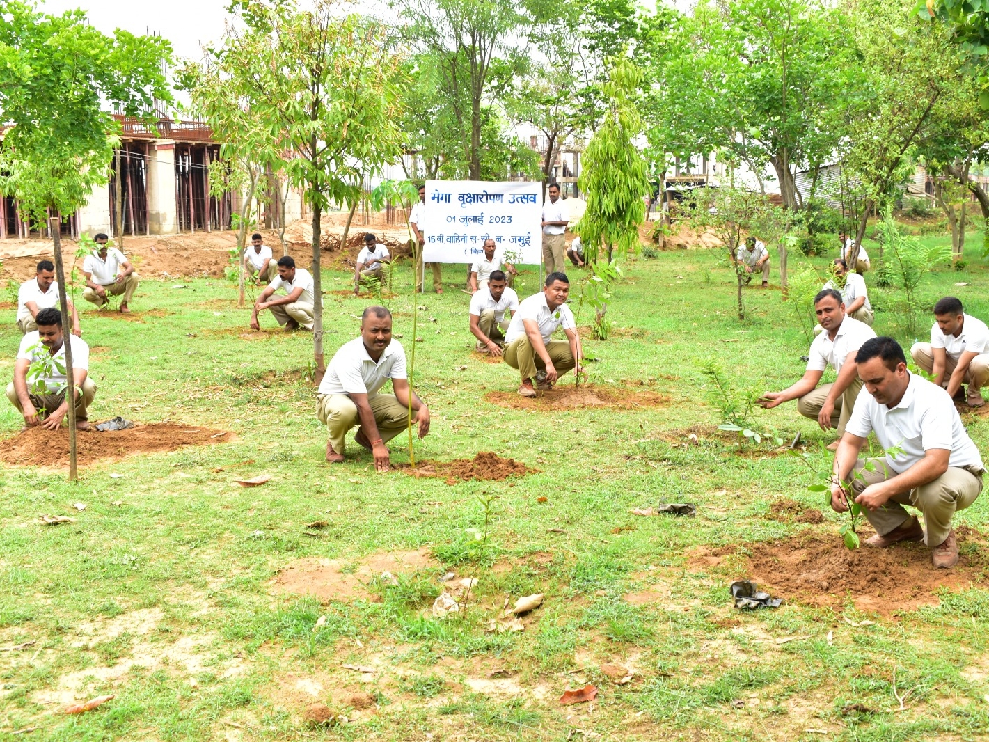योगी सरकार के प्रयास से सब मिलकर फिर करेंगे यूपी को हरा-भरा  