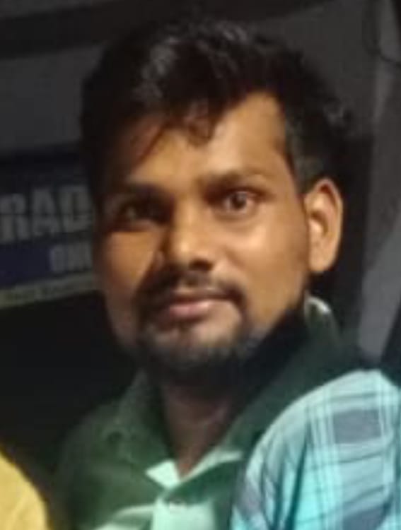 एक्जिट पोल द्वारा बी जे पी की ऐतिहासिक जीत पर कार्यकर्ताओं में उत्साह