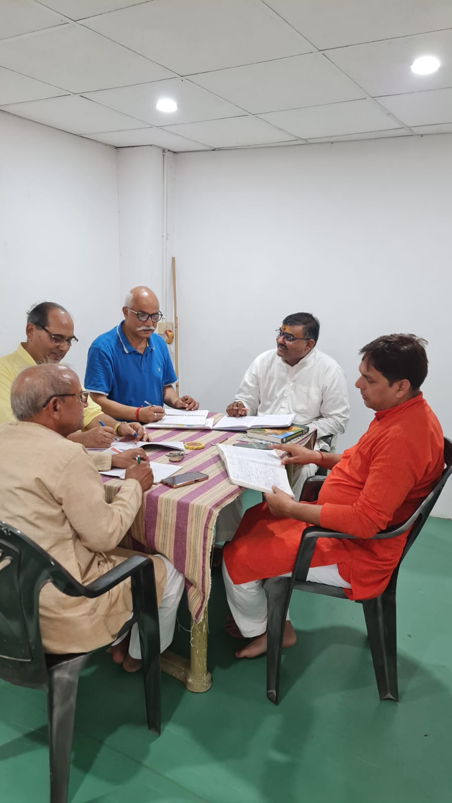 संस्कृतभारती अवधप्रांत की प्रांतगण गौष्ठी सम्पन्न - जितेन्द्र प्रताप सिंह