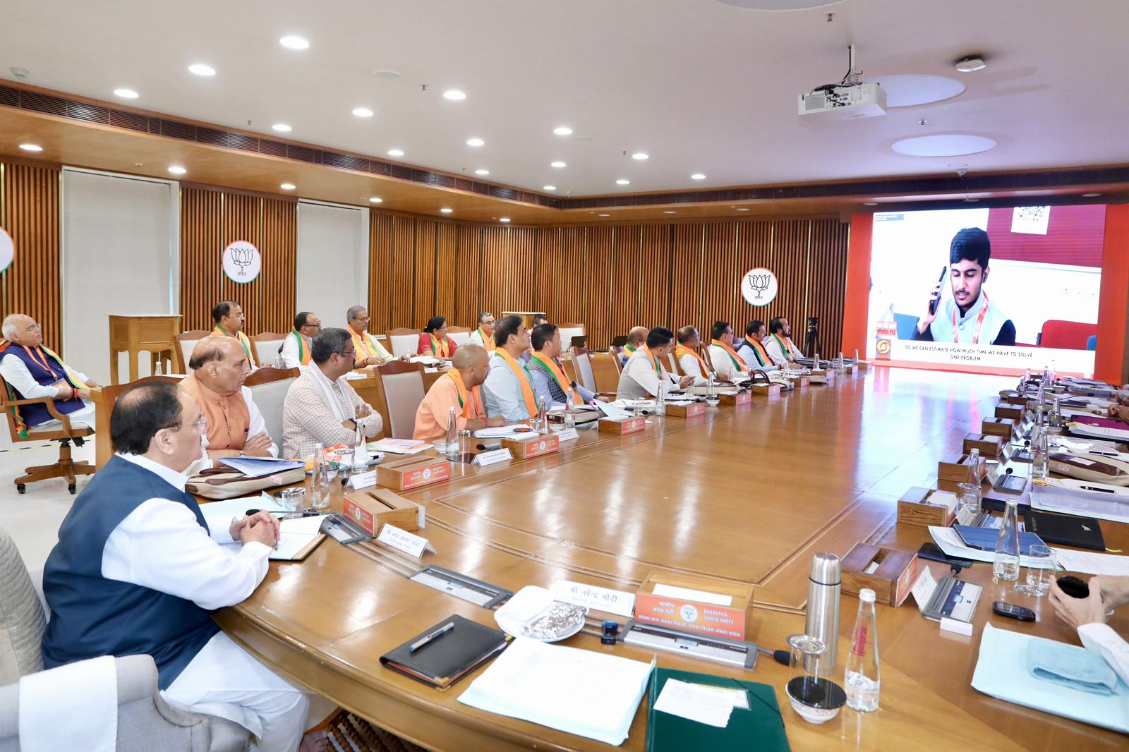 प्रधानमंत्री मोदी ने 'मन की बात' में 'हर घर तिरंगा अभियान' का किया आह्वान